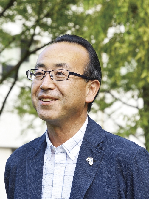 北九州市立大学 地域創生学群 学群長 内田 晃 写真